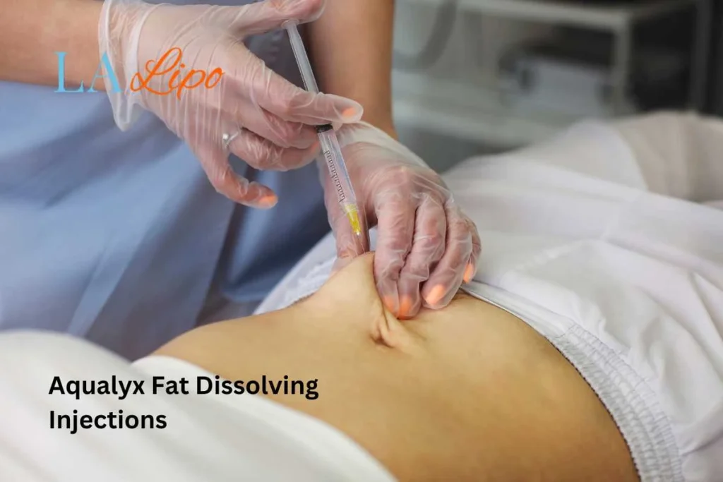 woman having fat dissolving injections Henley-In-Arden in the stomach