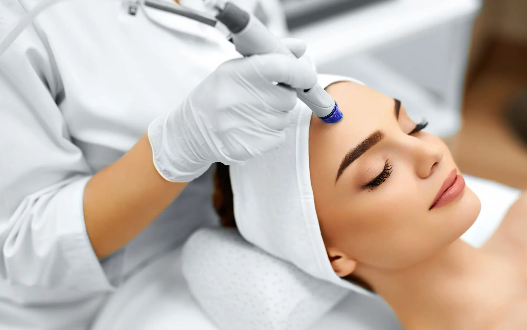 What Is Collagen Lift Therapy and How Can It Help Ageing, Loose Skin Henley-In-Arden?